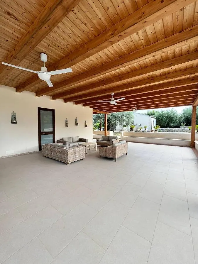 Villa Sike Modica Farm stay
